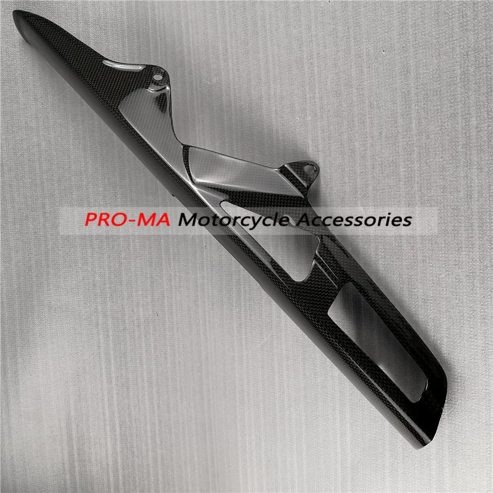 

Chain Guard in Carbon Fiber For Suzuki GSX-R1000 GSXR1000 2007-2016 Plain glossy weave
