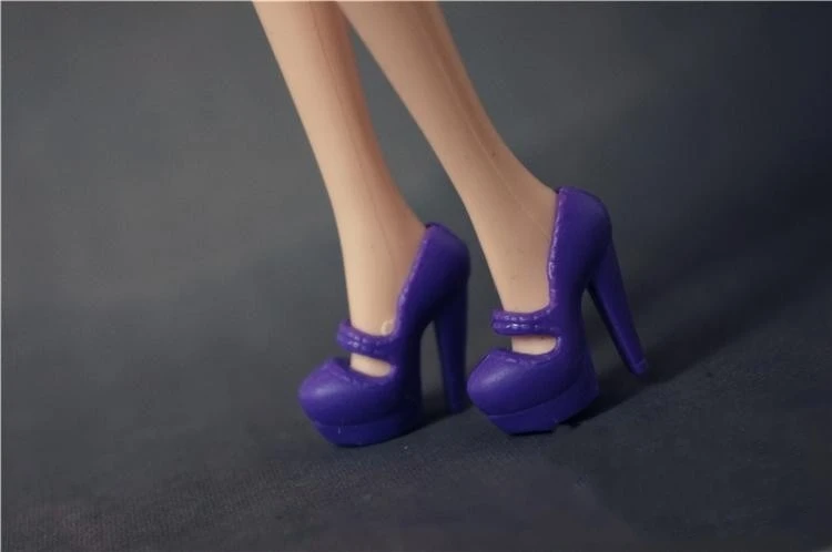 Новые разноцветные аксессуары, модная оригинальная обувь для куклы Барби 1/6 - Цвет: one pair shoes C