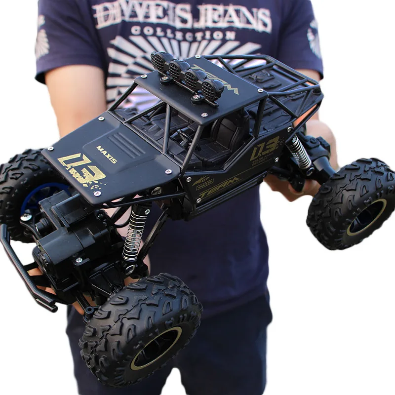 Oversized version of the alloy climbing mountain bigfoot four-wheel drive remote control toy model off-road vehicle climbing car