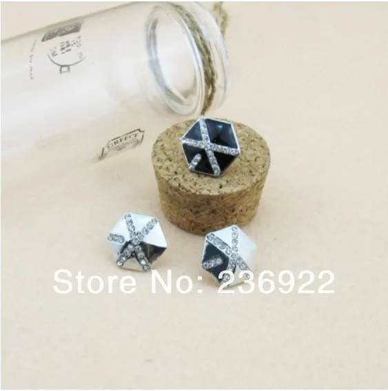 ZRM Может смешанный заказ) Оптовая продажа 20 шт./лот exo kris логотип очаровательные