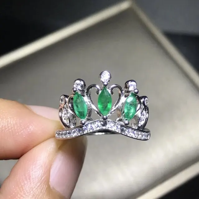 

New Jewelry Qi Xuan_Fashion Jewelry_Colombia Green Stone Crown Rings_S925 Solid Silver Woman Rings_Factory Directly Sales