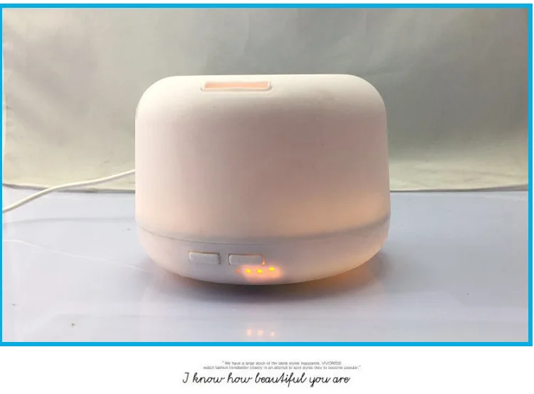 

Small ultrasonic humidifier, mini office, aromatherapy machine, home quiet bedroom, fragrant essential oil.
