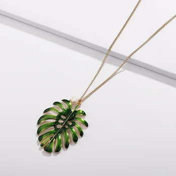 

Fashion Chic Trend Jewelry Brand Design Enamel Monstera Pendant Necklaces for Women Monstera Pendant Necklaces