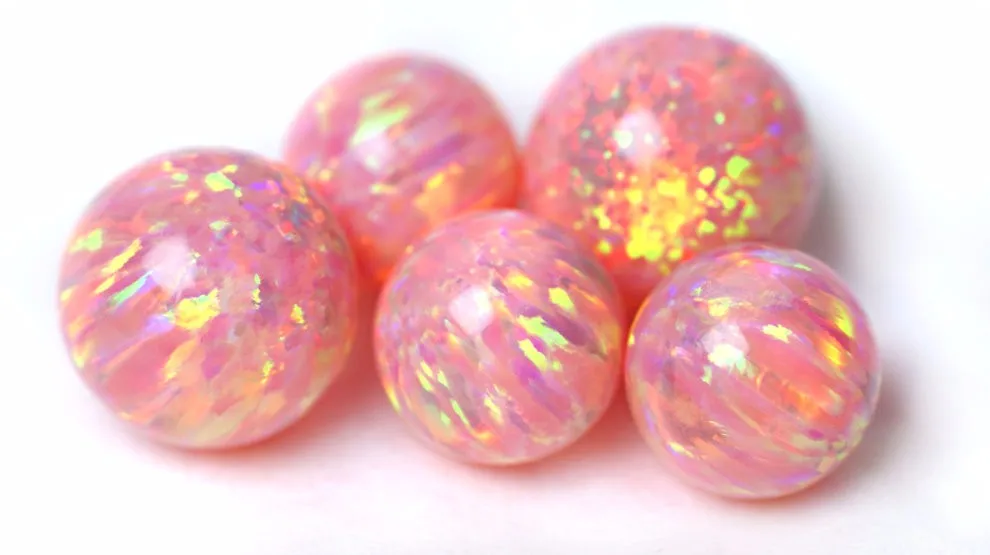 OP24 synthetic_opal_beads