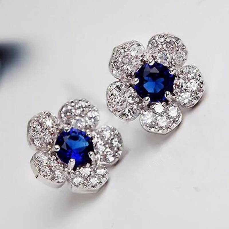 

Elegant Blue Crystal Flower Full Rhinestone Leaf Stud Earrings for Women Jewelry Diameter about 1.2 cm