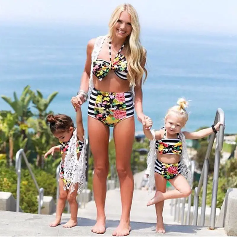 

2018 Hot Family Matching Women Mama Girls Baby Floral Printed Sleeveless +Black and White Stripe Shorts Bikini Set