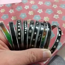 Случайный отправить шаблон и простой взрыва браслет настроения на запьястье высокое качество изменить цвет браслет настроения смешанный размер