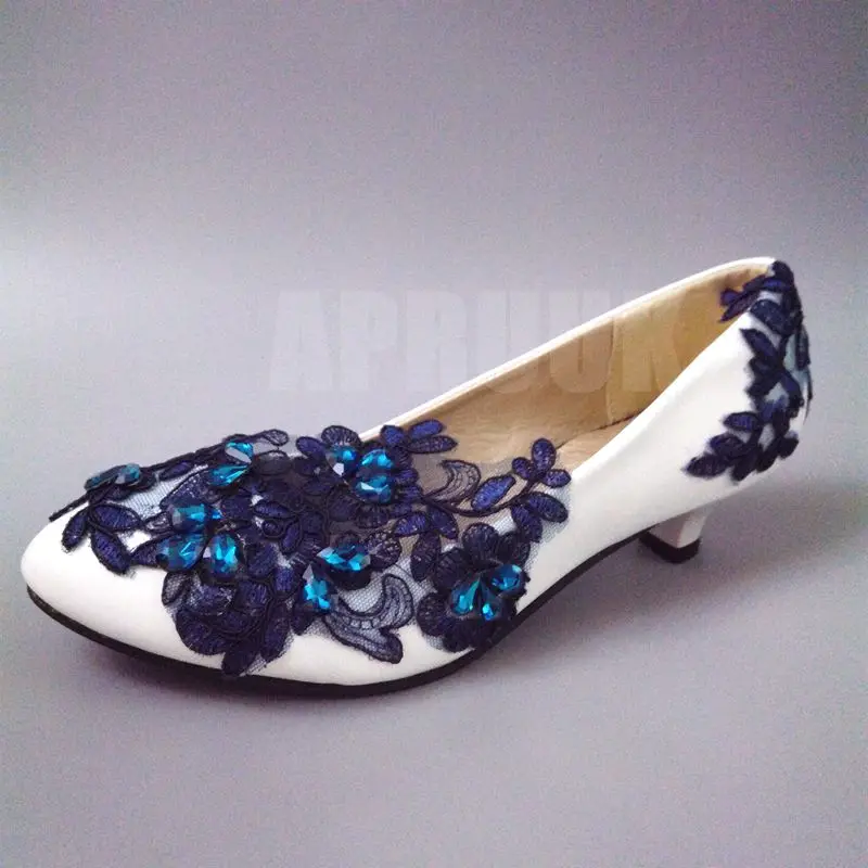 girls navy pumps