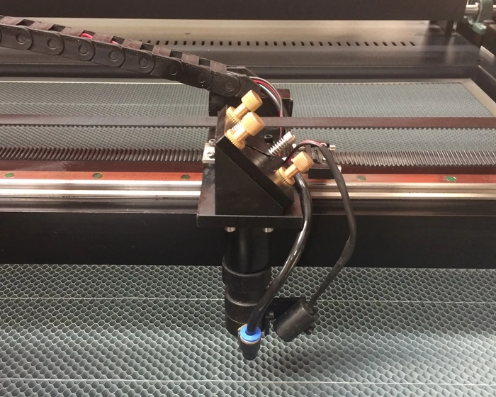 CNC CO2 laser engraving/craving and cutting laser cutter machine for crafts 60W/80W EFR/RECI laser tube 