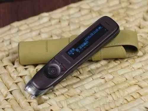 Cheap 2017 NEW English and Chinese Scanning pen portable scanner English-chinese translation pen Support USB 2.0 3.5mm audio jack TXT Cheap 2017 NEW English and Chinese Scanning pen portable scanner English-chinese translation pen Support USB 2.0 3.5mm audio jack TXT