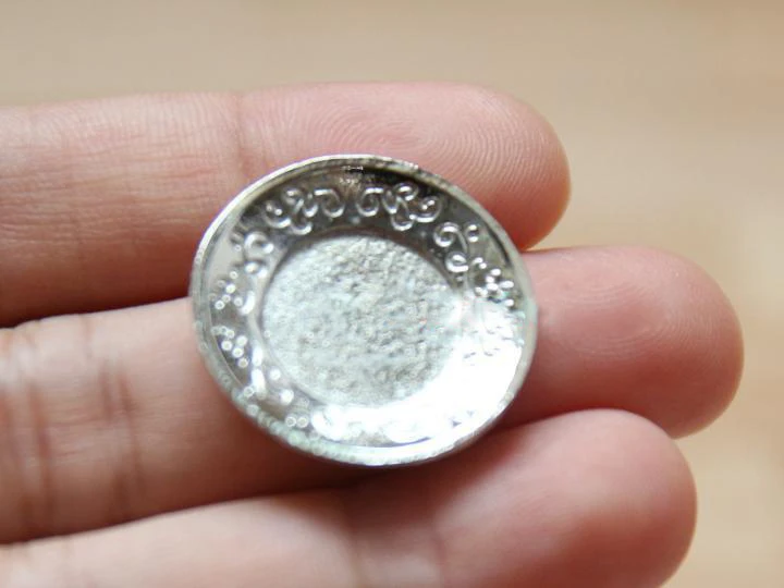 G10-X077 الأطفال طفل هدية لعبة 1:12 دمية مصغرة الأثاث مصغرة rement اكسسوارات سبائك نمط طبق 4 قطعة/المجموعة