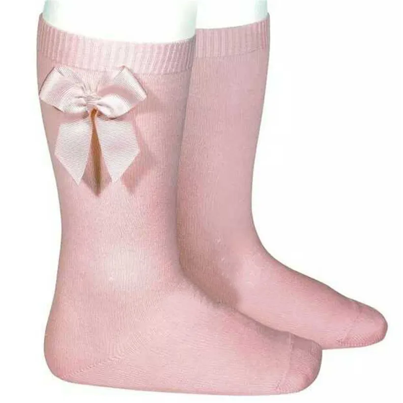 Гольфы средней длины для маленьких детей зимняя мягкая хлопковая уютная Милая однотонная Одежда для девочек Теплые носки с бантиками, skarpetki, 0-8 лет