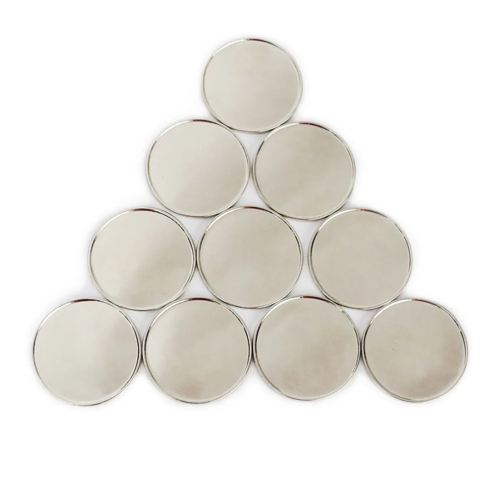 10pcs Blank Iron Golf Ball Markers 24mm in Diameterin Golf Training