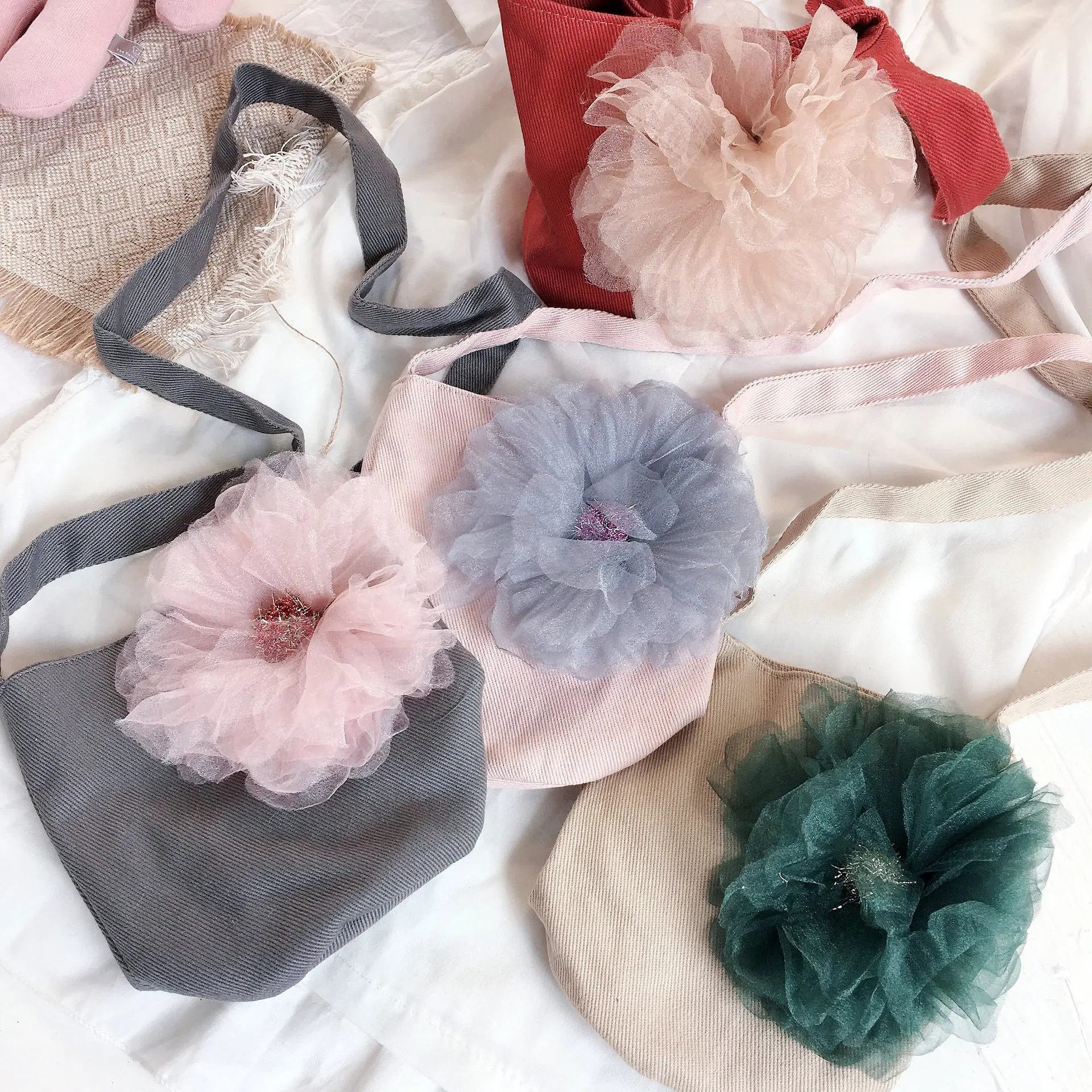 

Korea Japan Handmade Yarn Flower Cotton Fabric Solid Bucket Children Girl Kids Necklace Bag Apparel Accessories-SWCGNLB111F