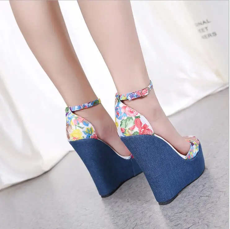 QQ20180825083147