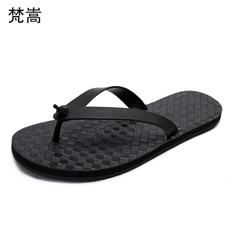 

men Summer trend anti-skid casual toe beach shoes fashion men's flip-flops fender summer men genuine leather slippers cowhide