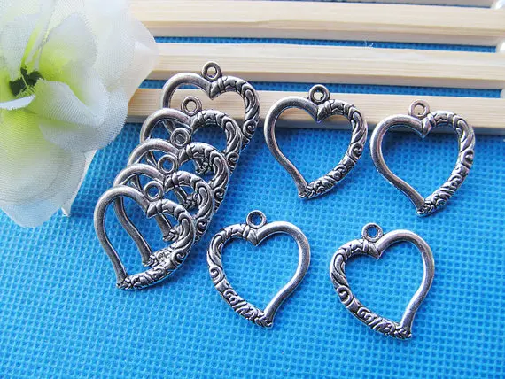 

Antique Silver tone Filigree Heart Frame Connector Pendant Charm Finding,DIY Accessory Jewellry Making