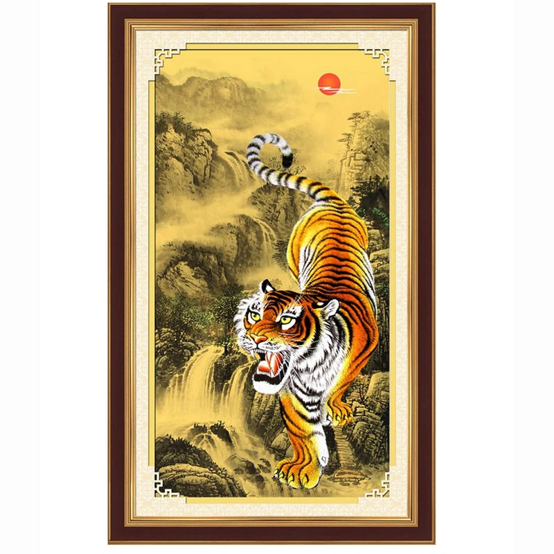 

5D Diy Diamond Painting Cross Stitch animal tiger Diamond Mosaic Needlework Crafts Round diamond embroidery shiny crystal stones