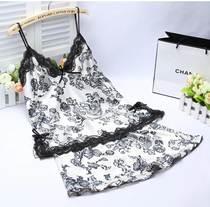 

Ladies Sexy Silk Satin Sleepwear Sleeveless Pyjama V-neck Pijama Floral Pajama Set Plus Size Sleep Wear Lace Nightwear For Women