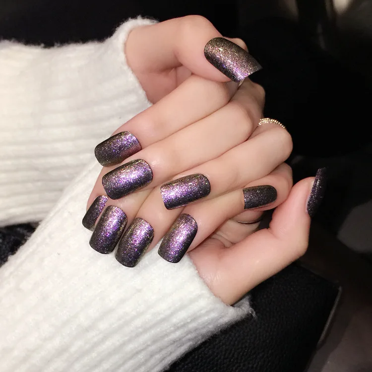

2018 New 24pcs Smooth Gradient Geometric Glitter False Nails Long Square Detachable Full Cover Fake Nail Tips with Glue Sticker