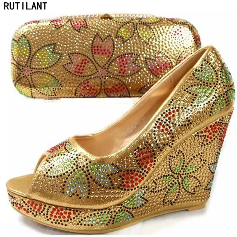 

Gold Color Ladies Italian Shoe and Bag Set Decorated with Rhinestone African Shoes and Matching Bags Italian Party Shoes and Bag