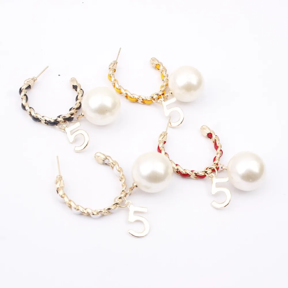 

Fashion Simulated Pearl Drop Earrings Gold Geometric Letter C Metal Wedding Dangle Earrings For Women