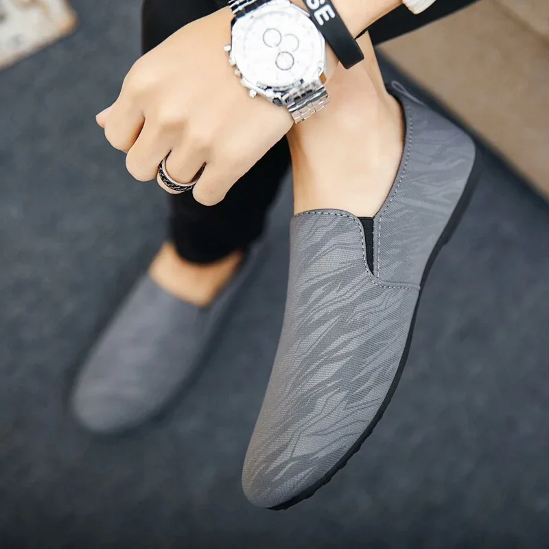 

Oeak Fashion New Men Casual Shoes Men's driving Shoes Men Shoes Men Sneakers Male Flats Slip On Mesh Loafers Breathable