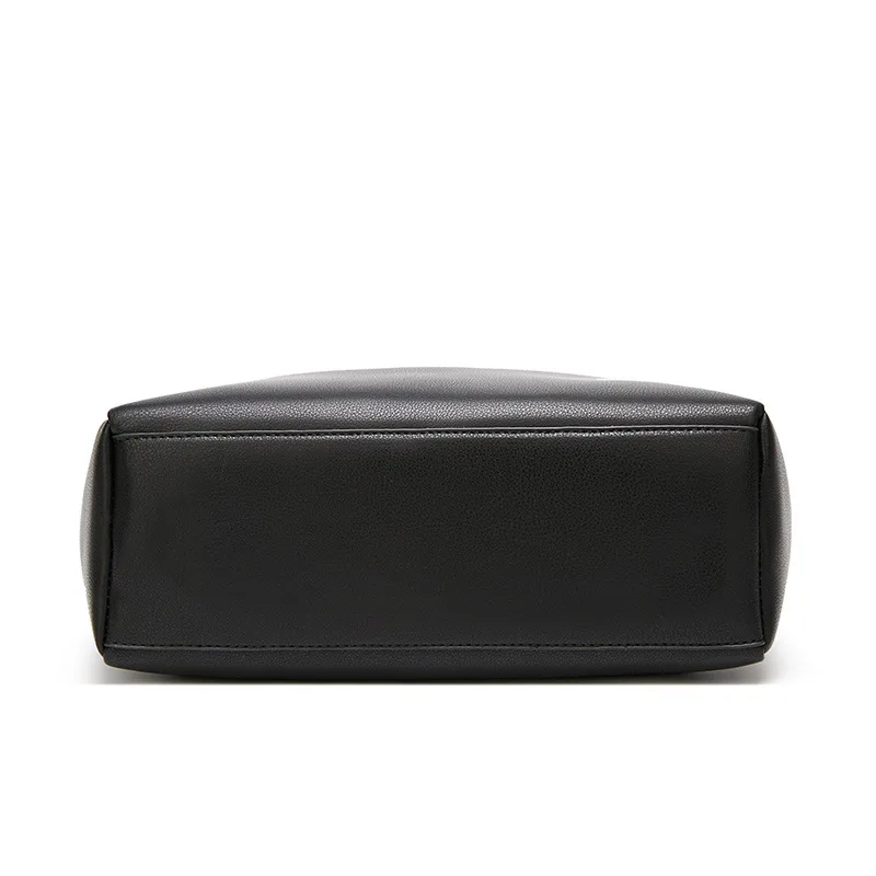 2018 new shoulder bag female Europe and America large capacity ladies bag retro fashion black bag free shipping