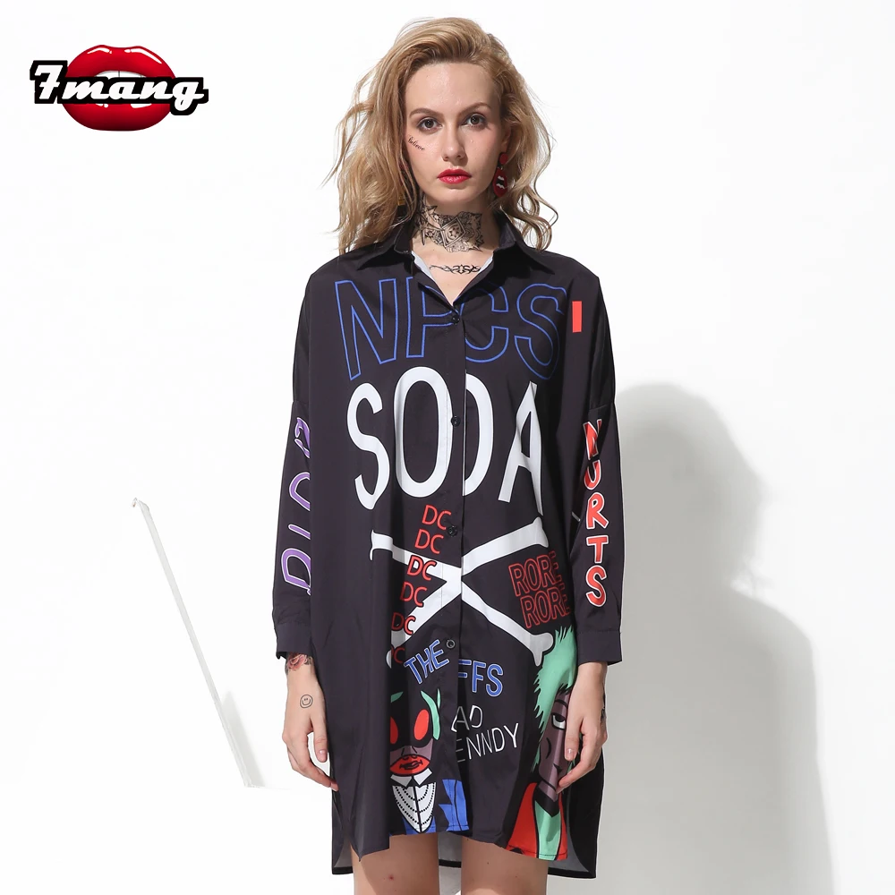 Kopen 7 mang 2018 nieuwe vrouwen novelty revers rechte lange zwart wit blouse cartoon harajuku straat losse shirt