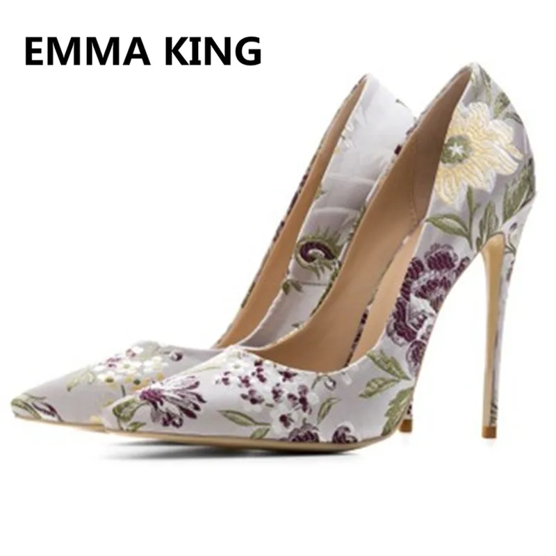 

2019 Vintage Embroidered Women Pumps Pointed Toe Sexy Shallow Stilettos Ladies Spring Wedding Shoes Woman Slip On Silk High Heel