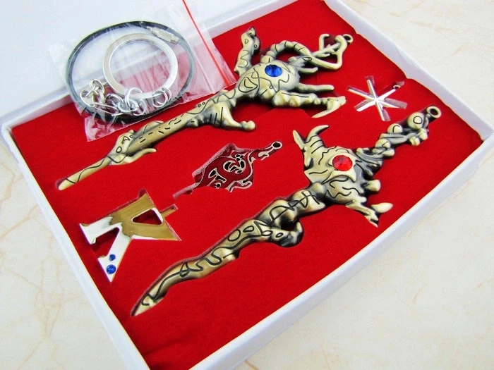 

Japanese Anime K Project Isana Yashiro Yatogami Kuroh Neko Keychains Metal Figures Pendants Key Chains accessories