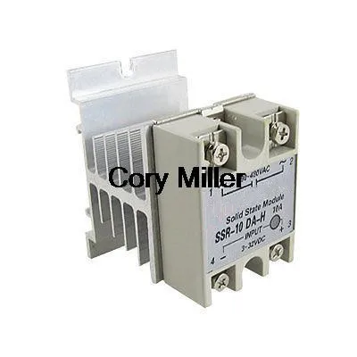 

DC to AC SSR Solid State Relay 10A 3-32V 90-480V AC w Aluminum Heat Sink