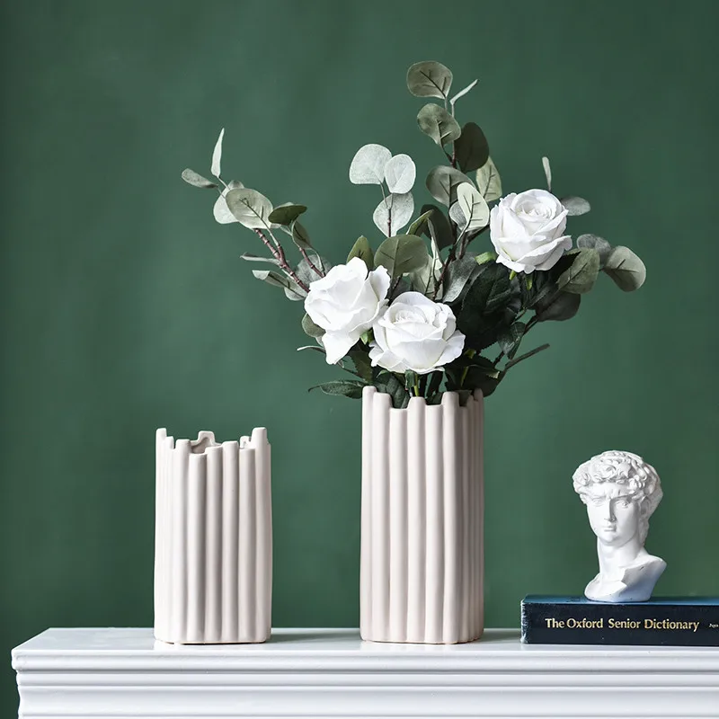

Scandinavian Design Irregular Ceramic Vase Creative Simple Art Flower Arrangement Dry-flower Decorative Vase Mordern White Vase