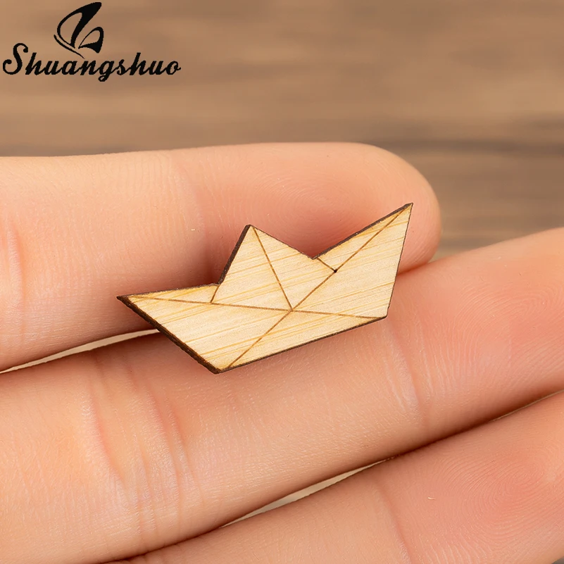 

Shuangshuo Wooden Paper Boat Brooches Pins For Women Lapel Brooch Pin Origami Vintage Brooch Collar Badge Denim Pin broche femme