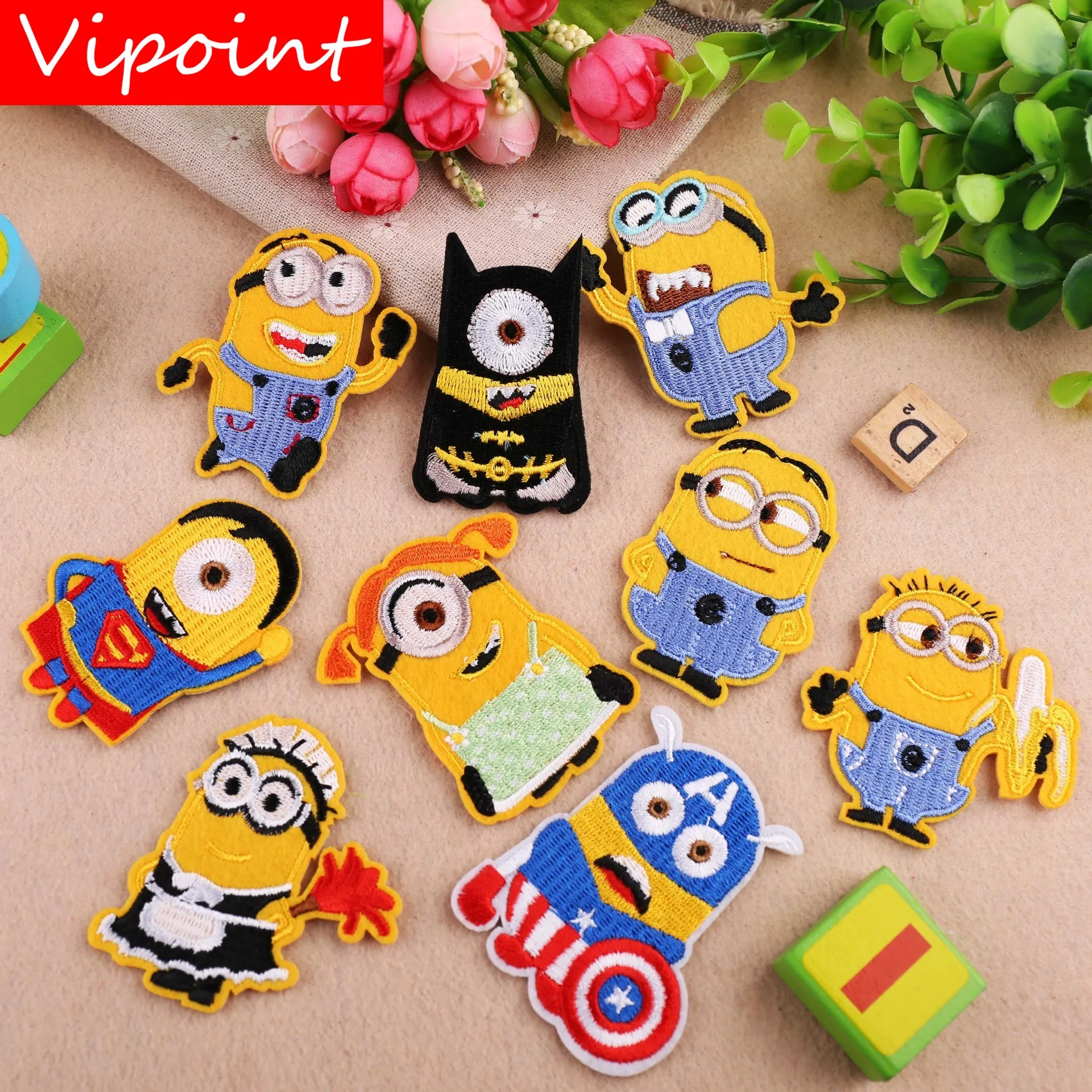 

VIPOINT embroidery Minions patch cartoon patches badges applique patches for clothing YX-112