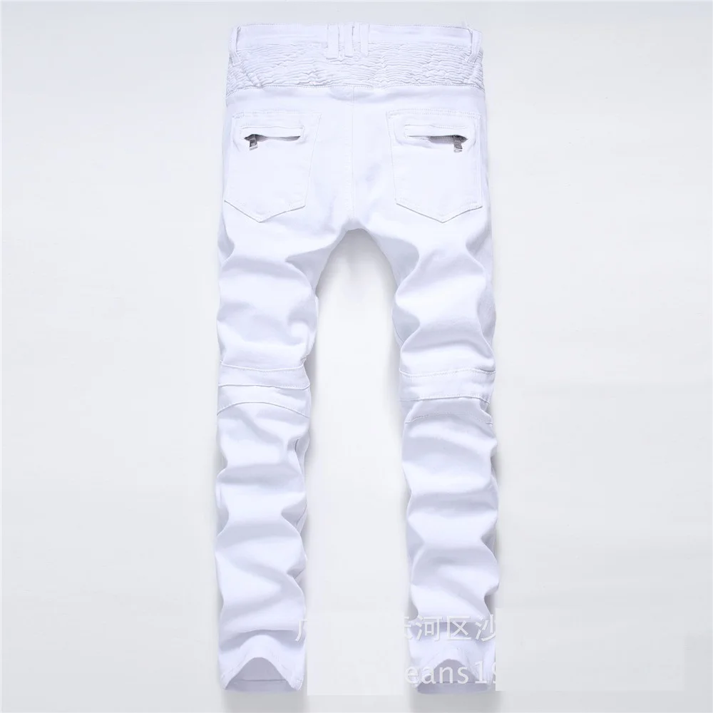 3569294928_1518810607