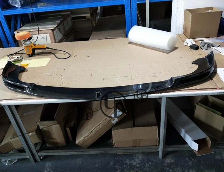4 w218 V style front lip Ebay