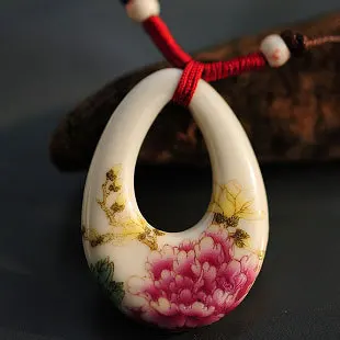 

Hollow Teardrop Shaped Rose Pink Glazed Painted Peony Charming Porcelain Ceramic Beads Wax Cord Original Necklace Ethnic Jewelry