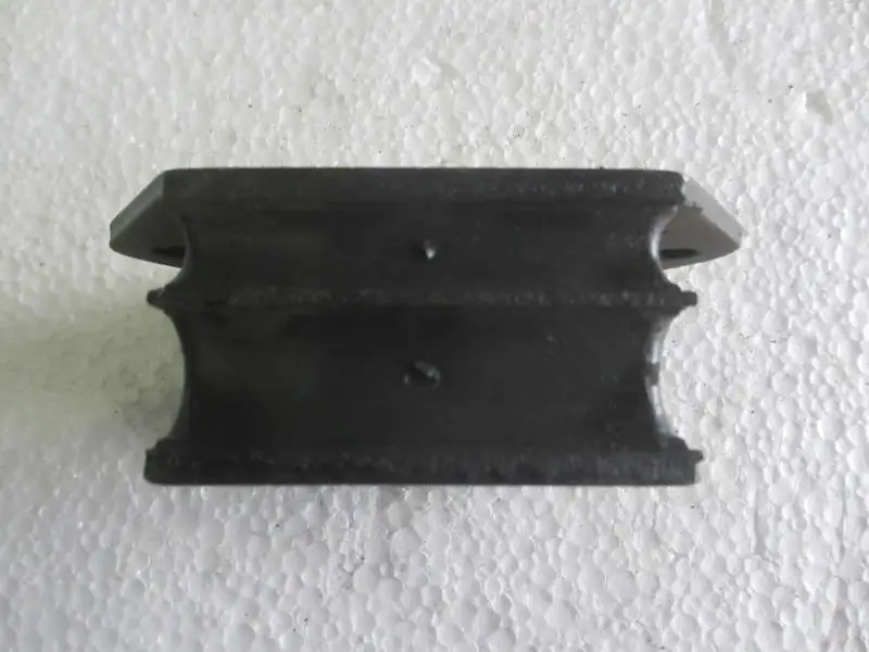 

Shaanxi shacman truck spare parts DZ9114593001 Engine Front Bracket