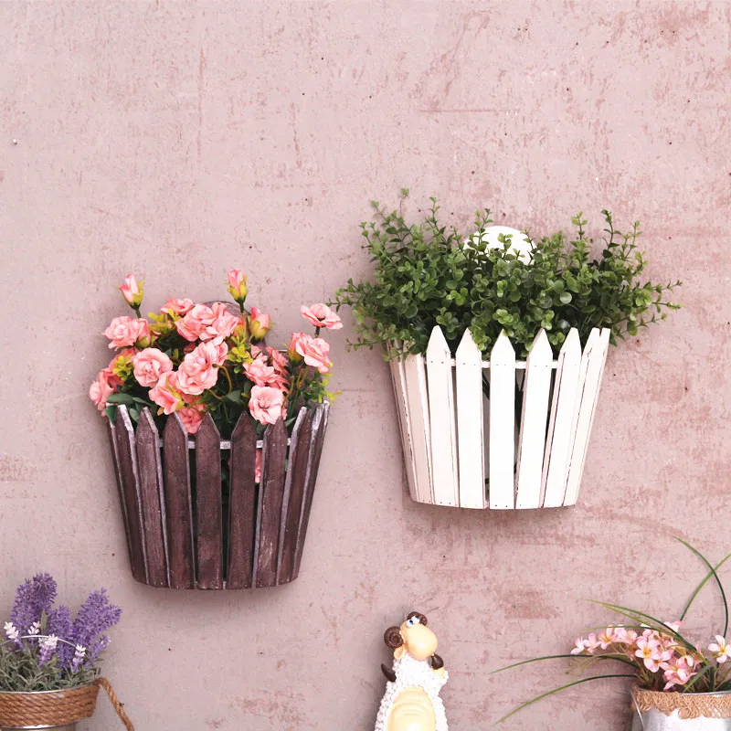 

Creative Retro Wood Storage Basket Ornaments Crafts Rustic Fence Sundries Storage Basket Balcony Garden Home Accessories Gifts