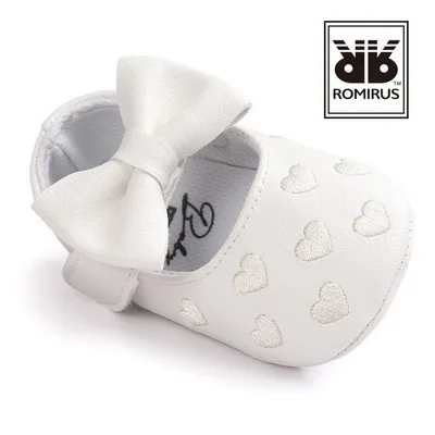Обувь для маленьких девочек; милые Нескользящие Детские ботиночки для начинающих ходить; нескользящая обувь для новорожденных - Цвет: white