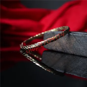 

Nepalese hand-woven bracelet with three colors of copper, Tibetan style, exquisite handicraft jewelry