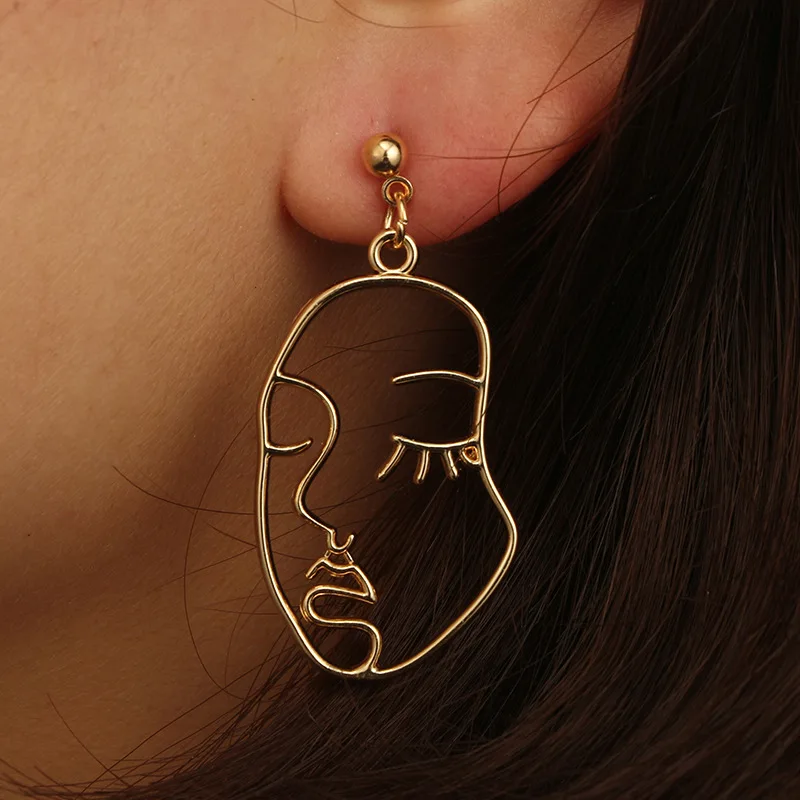 Topkeeping Brand 2018 New Abstract Hollow Out Face Dangle Earrings Girls Statement Long Drop Oval Ear Jewelry | Украшения и