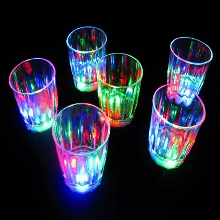 

5.5*3.8*4.8cm LED Transparent Cups Bar Club Wine Glass Flashing Luminous Light Glow Beer Glasses For Party