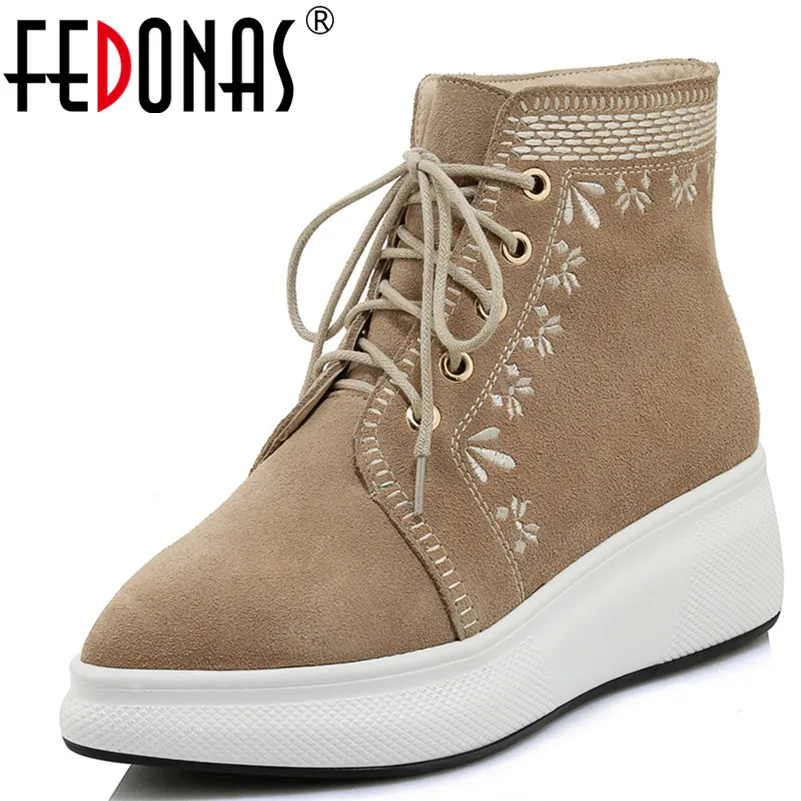 

FEDONAS 1Fashion Women Ankle Boots Autumn Winter Warm Wedges High Heels Shoes Woman Pointed Toe Embroider Cow Suede Casual Shoes