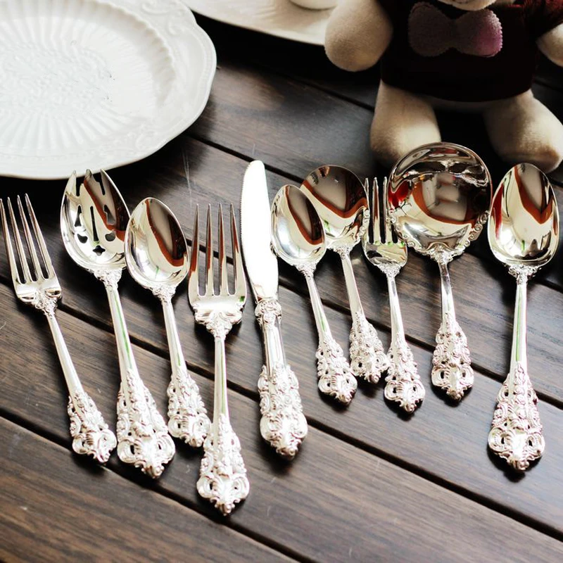 silver plated tableware (6)