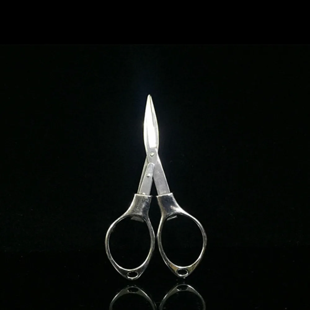 e cigarette scissors (1)