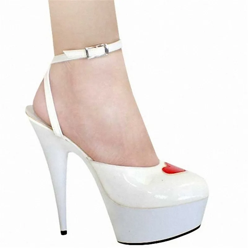 

The latest 15 cm heel multi-drill gorgeous sandals white during the bride wedding photos of shoes