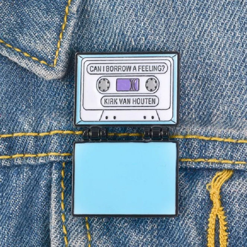 高档 胸针饰品珐琅卡通合金Kirk的磁带辛普森胸针徽章