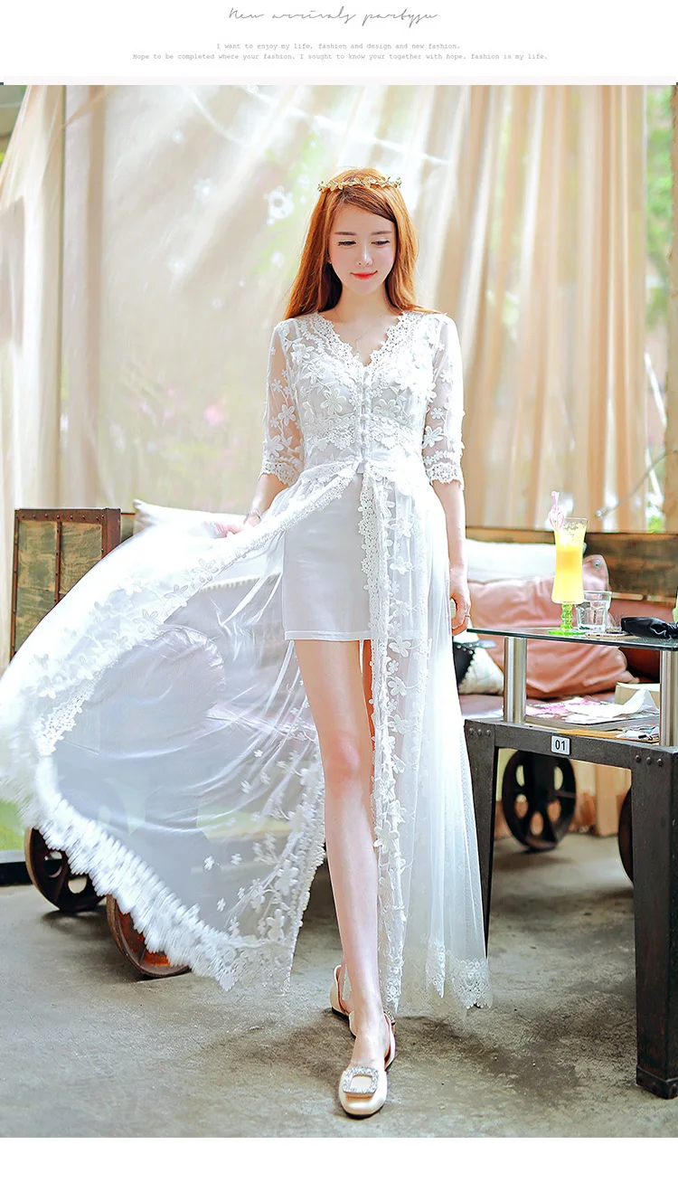 Goddess in paragraph split three dimensional embroidery beautiful white